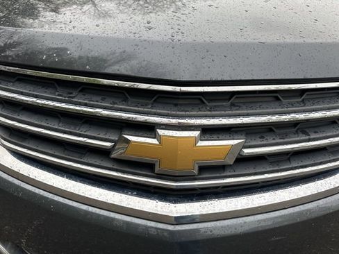 Used 2013 Chevrolet Traverse LTZ AWD/4WD image 9