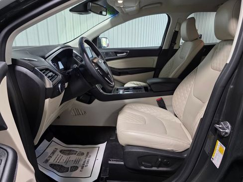 Used 2023 Ford Edge Titanium w/ Cargo Accessory Package AWD/4WD image 9