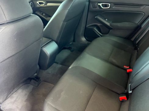 Used 2025 Honda Civic Sport image 9