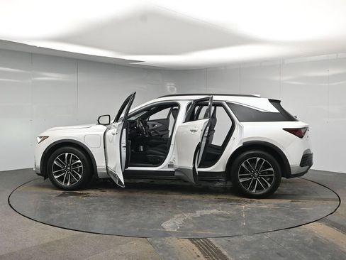 Used 2024 Acura ZDX A-Spec AWD/4WD image 48