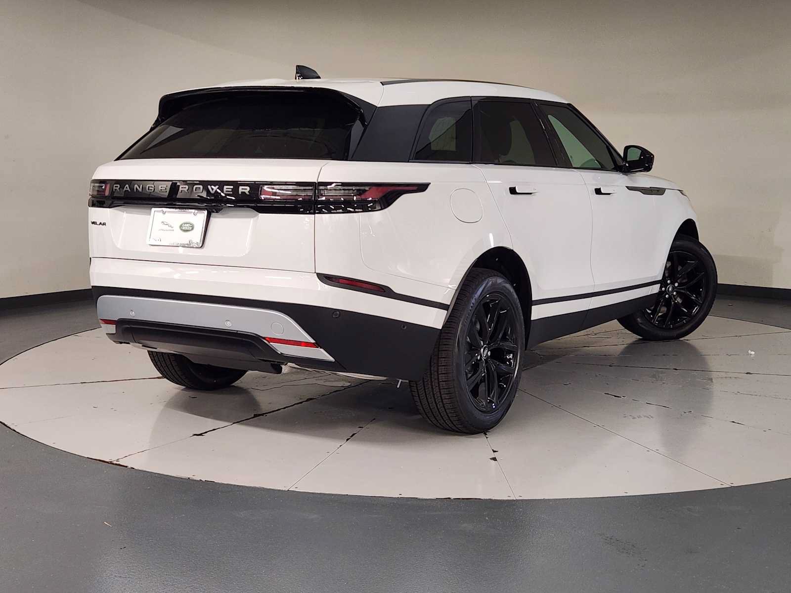 New 2026 Land Rover Range Rover Velar S AWD/4WD image 2