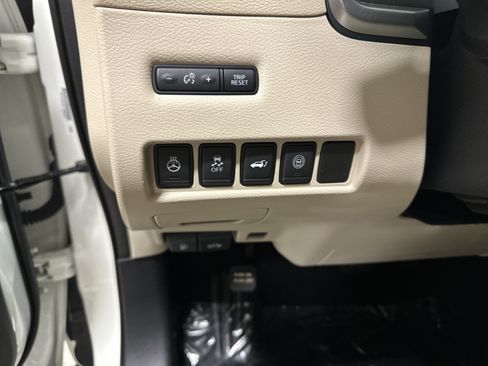 Used 2020 Nissan Murano SL w/ Moonroof Package AWD/4WD image 37