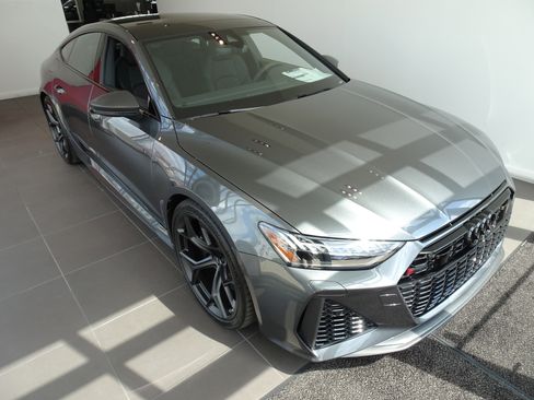 New 2026 Audi RS 7 Performance AWD/4WD image 3