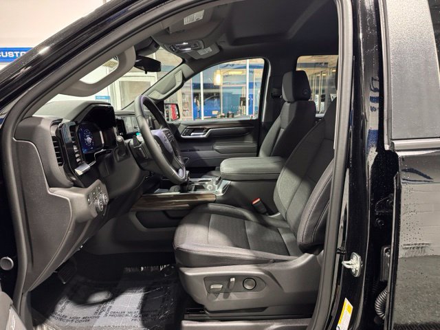 New 2026 Chevrolet Silverado 1500 RST w/ Convenience Package II AWD/4WD image 7