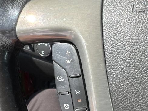 Used 2012 Chevrolet Avalanche LTZ AWD/4WD image 12
