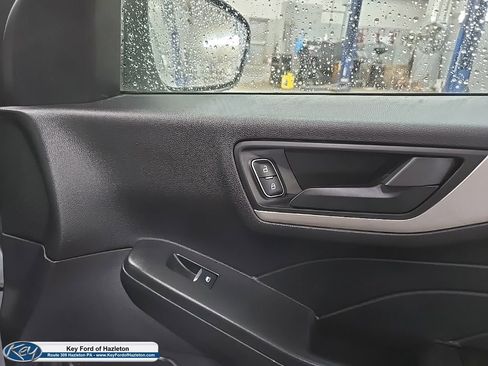 Used 2021 Ford Escape S AWD/4WD image 17