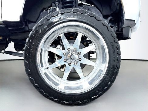 Used 2017 Ford F350 Lariat w/ Lariat Ultimate Package image 56