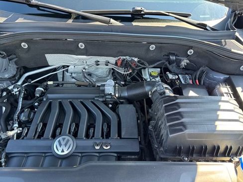 Used 2020 Volkswagen Atlas Cross Sport SEL AWD/4WD image 25
