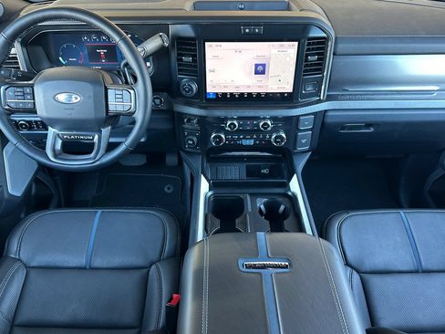 Used 2026 Ford F250 Platinum AWD/4WD image 12