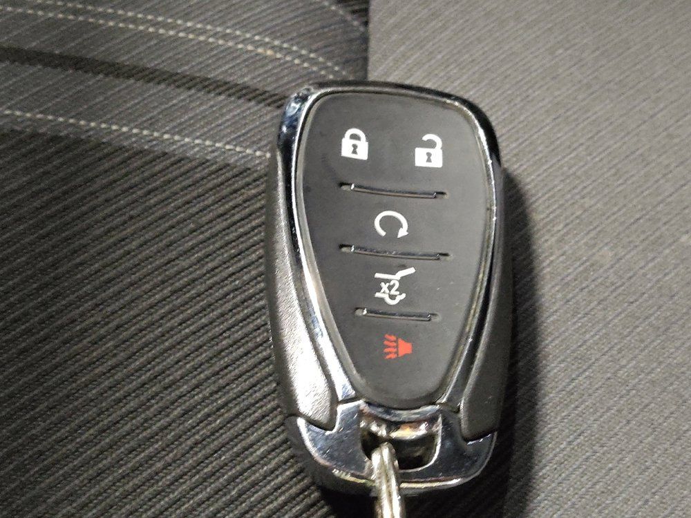 Used 2024 Chevrolet Blazer LT w/ Convenience Package FWD image 32