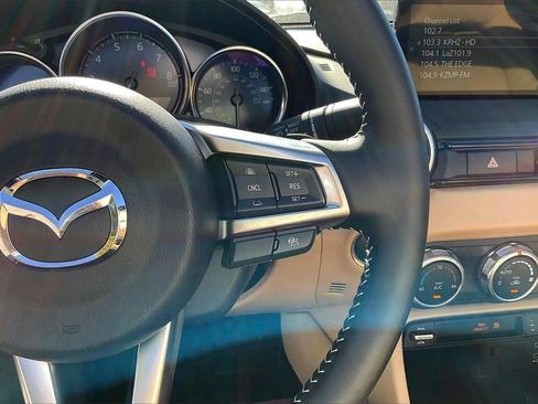 Used 2025 MAZDA MX-5 Miata RF Grand Touring image 18