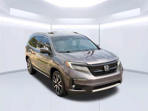 Used 2020 Honda Pilot Elite image 3