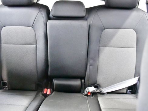 Used 2023 Honda CR-V EX image 11