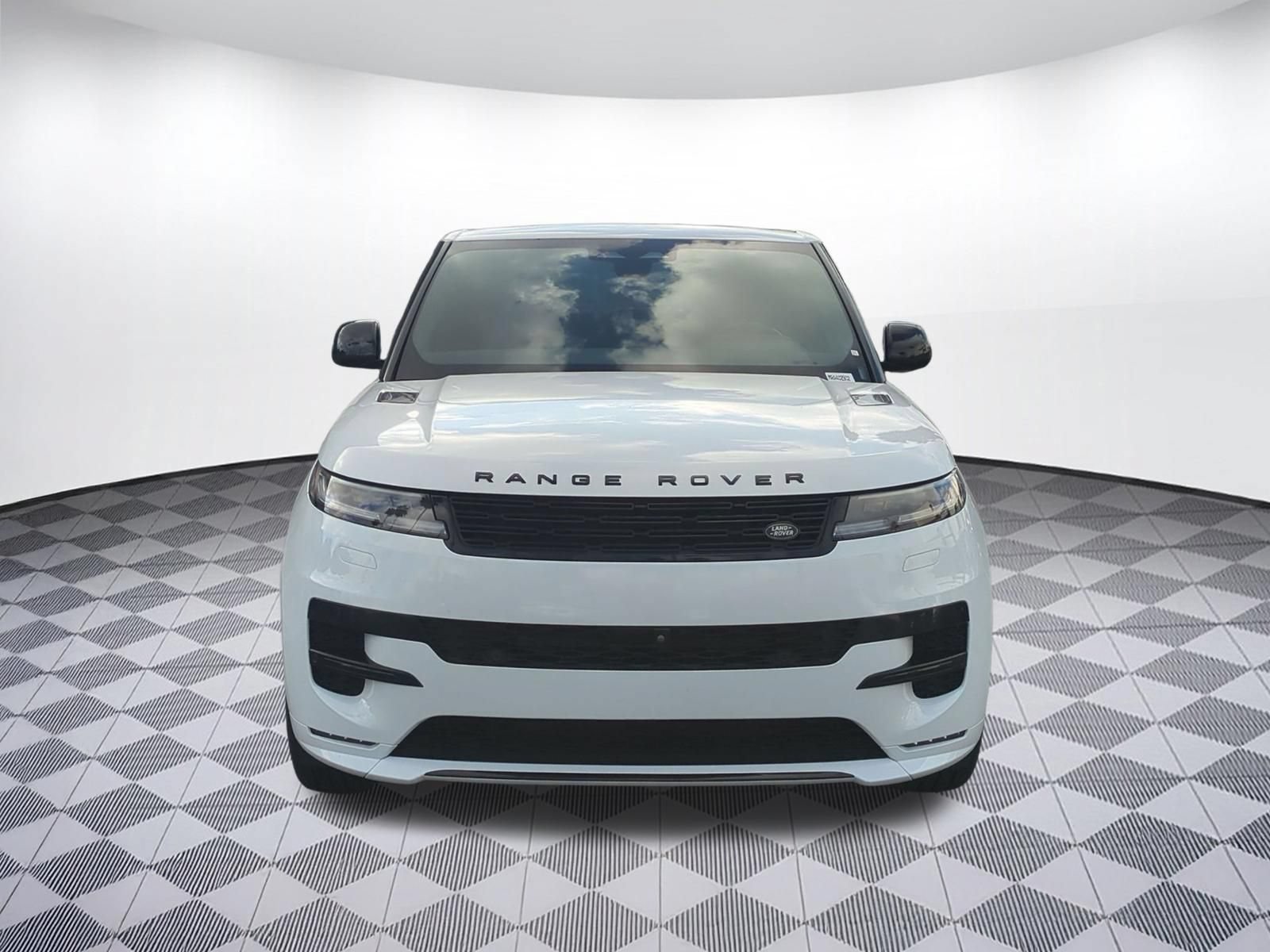 Used 2024 Land Rover Range Rover Sport Dynamic SE AWD/4WD image 8