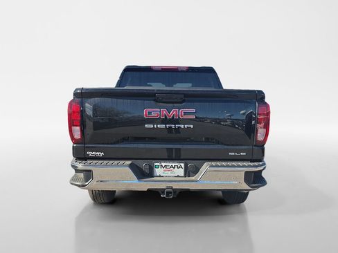 Used 2026 GMC Sierra 1500 SLE image 4