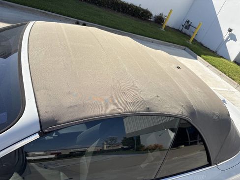 Used 2011 BMW 128i Convertible image 9