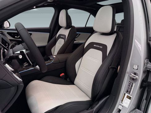 New 2026 Mercedes-Benz E 53 AMG e 4MATIC Sedan image 4