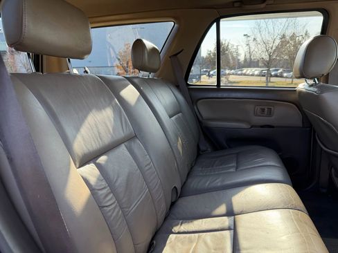 Used 2002 Toyota 4Runner SR5 image 13