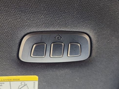 Used 2021 Ford Expedition Max Limited image 19