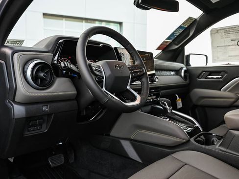 New 2026 Chevrolet Colorado ZR2 w/ Technology Package image 17