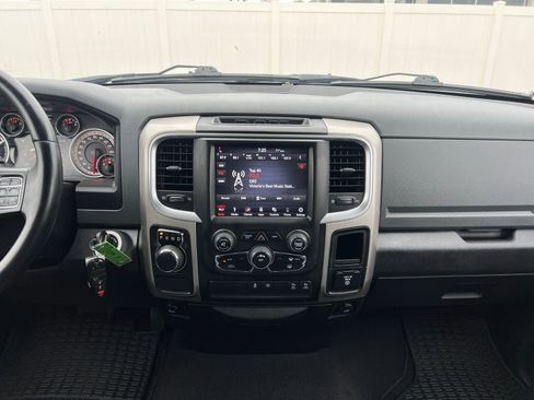 Used 2018 RAM 1500 Big Horn RWD image 25