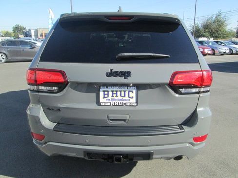 Used 2019 Jeep Grand Cherokee Altitude image 5