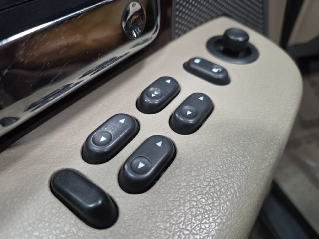 Used 2008 Ford F150 King Ranch AWD/4WD image 26