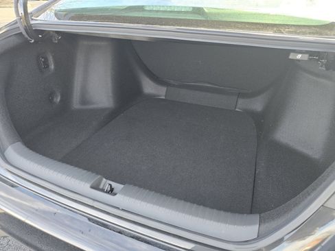 Certified 2023 Honda Accord LX image 18