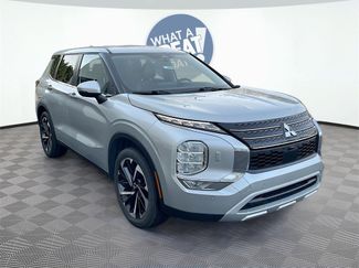 Used 2024 Mitsubishi Outlander AWD video 1
