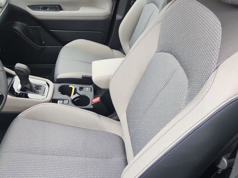 Used 2025 Subaru Forester Premium image 10