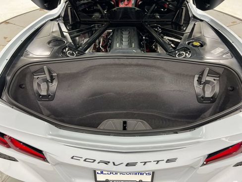 Used 2023 Chevrolet Corvette Stingray Preferred Cpe w/ Z51 Performance Package RWD image 23