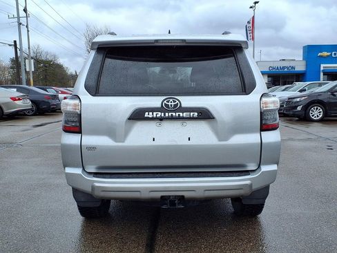 Used 2014 Toyota 4Runner Trail image 5