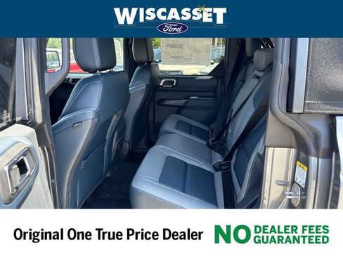 New 2024 Ford Bronco Outer Banks image 5