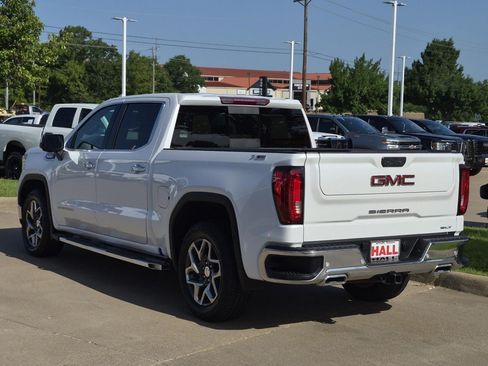 Certified 2024 GMC Sierra 1500 SLT AWD/4WD image 4