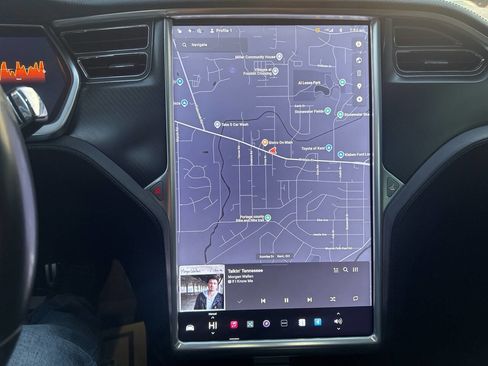 Used 2012 Tesla Model S Signature Performance image 7