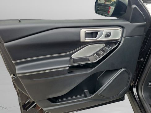 Used 2023 Ford Explorer ST w/ Equipment Group 401A AWD/4WD image 14