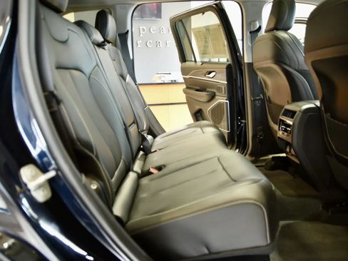 Used 2023 Jeep Grand Cherokee 30th Anniversary AWD/4WD image 24