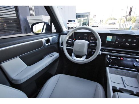 Certified 2026 Hyundai Santa Fe SEL FWD image 10