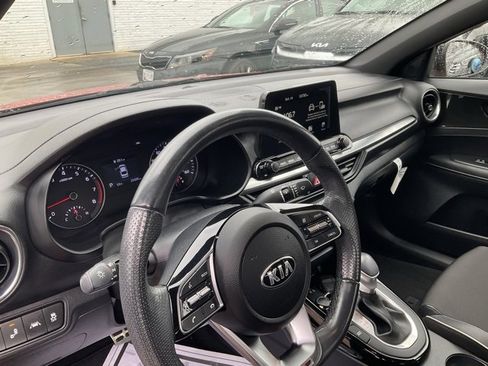 Used 2021 Kia Forte GT-Line image 31
