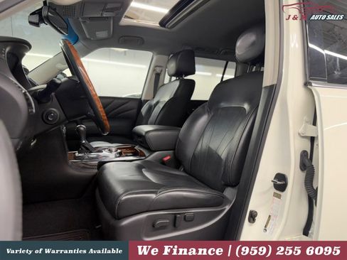 Used 2017 INFINITI QX80 4WD w/ Deluxe Technology Package image 17