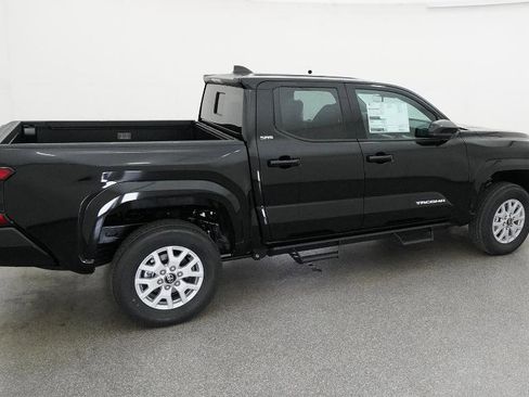 New 2026 Toyota Tacoma SR5 w/ SR5 Upgrade Package image 29
