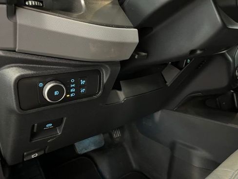 Used 2022 Ford Bronco Black Diamond AWD/4WD image 14