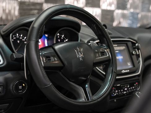 Used 2016 Maserati Ghibli S image 15
