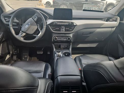 Used 2022 Ford Escape SEL w/ Technology Package image 10