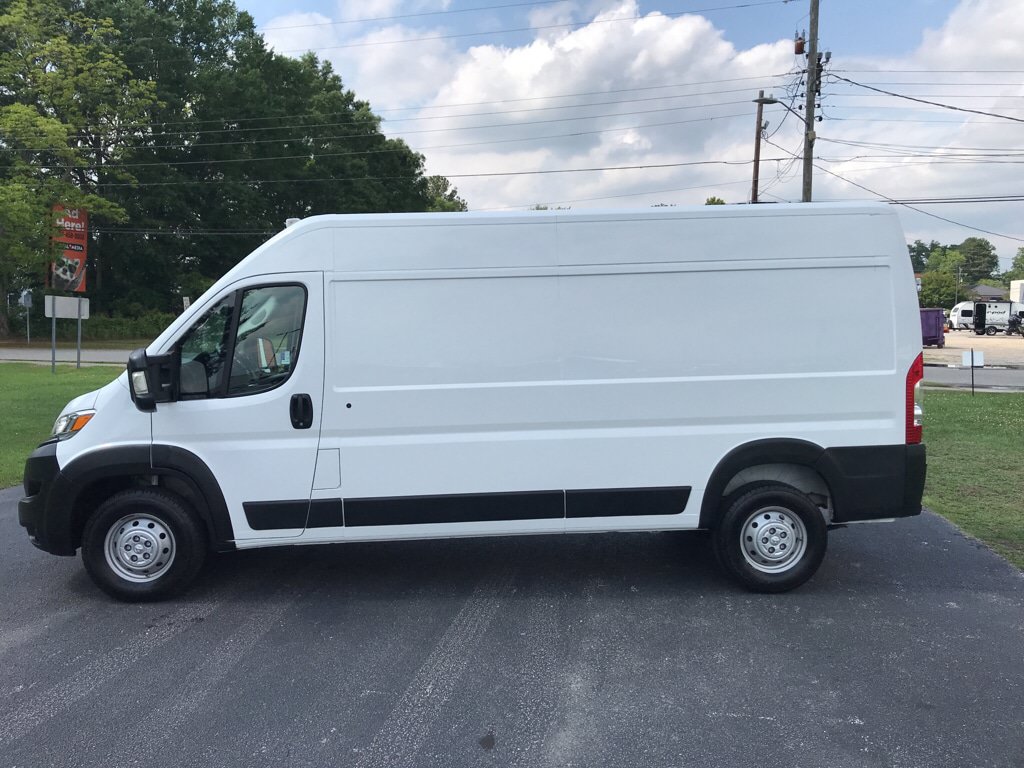 Used 2023 RAM ProMaster 2500 FWD image 11
