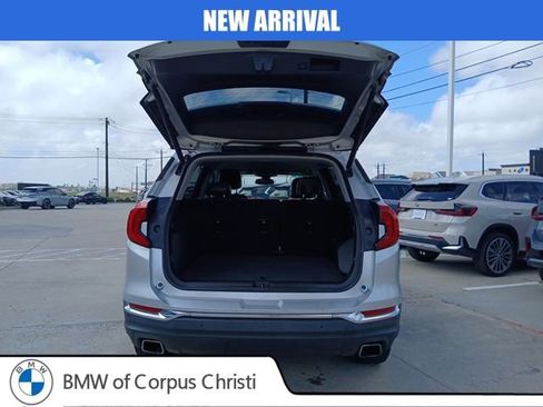 Used 2019 GMC Terrain SLT w/ Preferred Package image 9