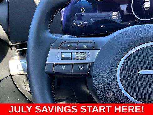 Used 2025 Hyundai Kona Limited FWD image 15