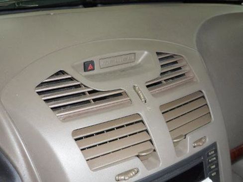 Used 2006 Chevrolet Malibu LT image 10