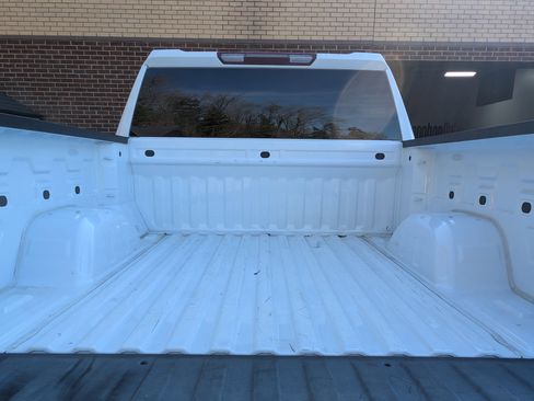 Used 2022 Chevrolet Silverado 1500 RST w/ Z71 Off-Road Package image 18