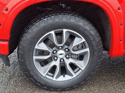 Used 2019 Chevrolet Silverado 1500 RST w/ All-Star Edition AWD/4WD image 29